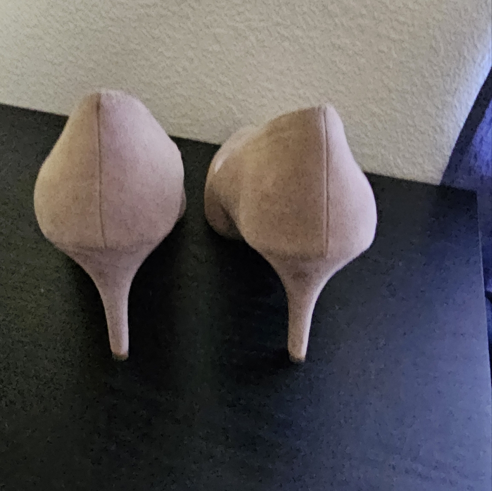 Elegant Women's Tan Heels